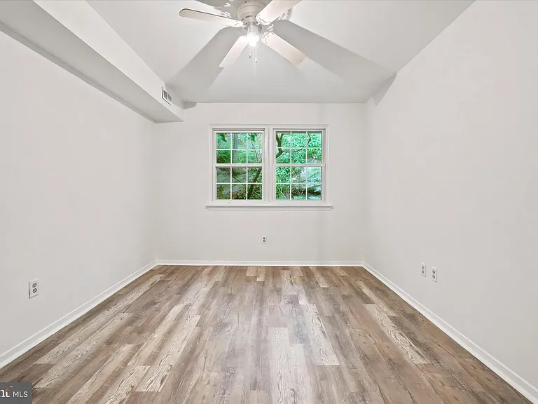 175 Parker Ave #B — Photo 19