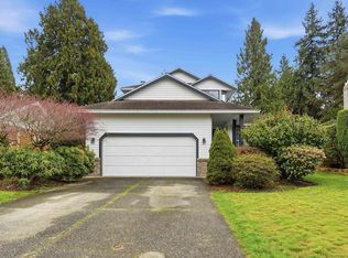 12316 Southpark Cres, Surrey, BC V3X 2C1