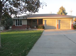 210 W 3rd St, Wahoo, NE 68066