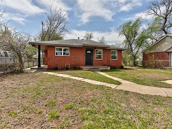 2nd image of 2828 SW 30th St