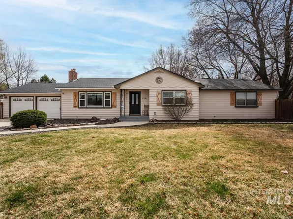 2720 Hillcrest Ln, Caldwell, ID 83605