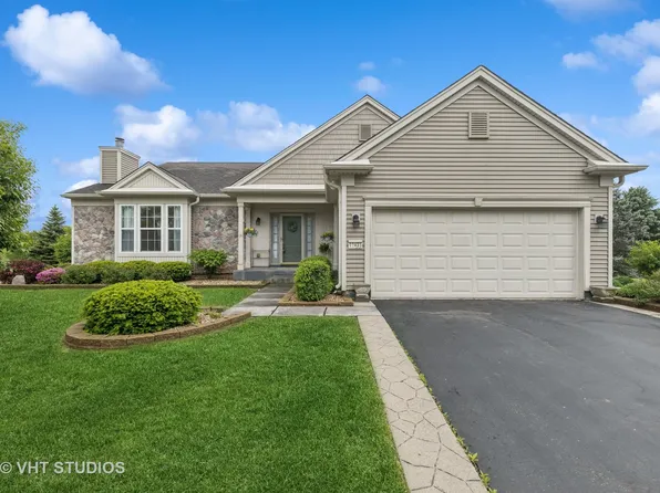 12433 Foxtail Ln, Huntley, IL 60142