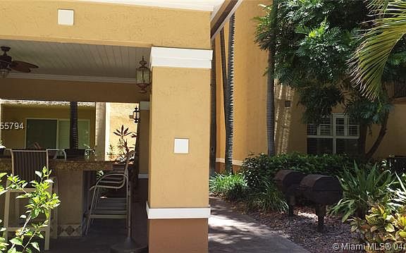 5th image of 1801 N Flagler Dr APT 916