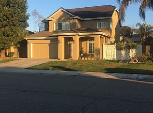 2601 Allegiance Ln, Riverbank, CA 95367