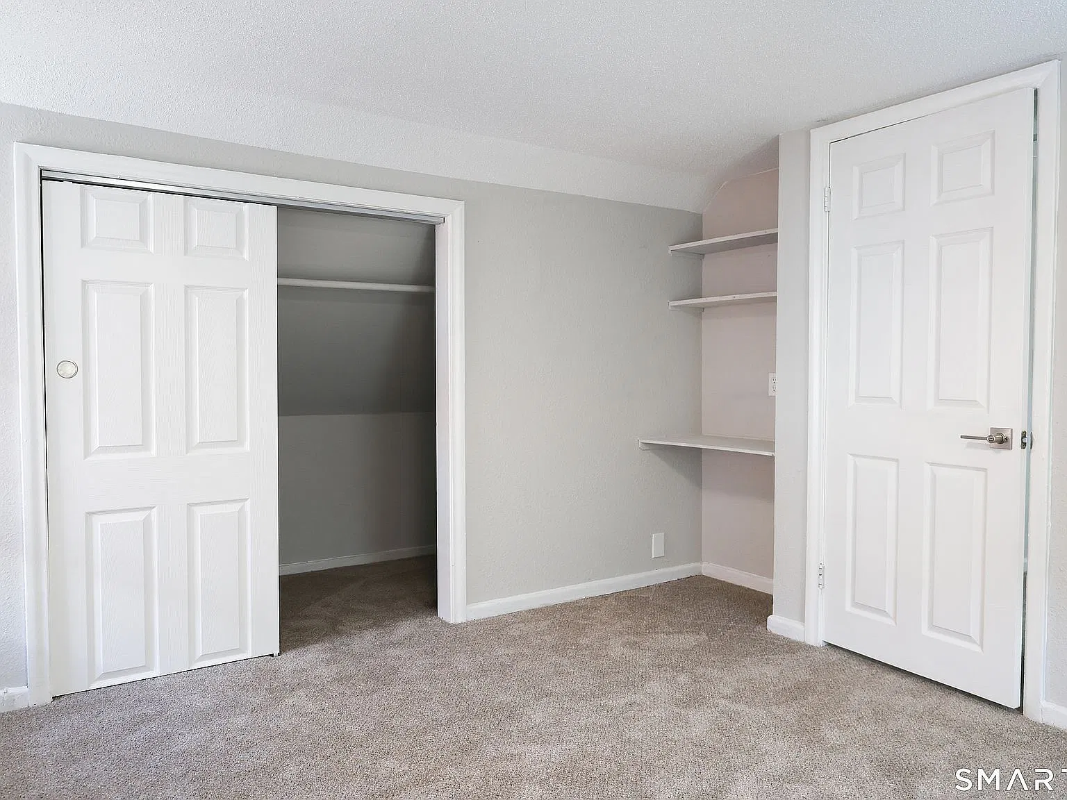 4 bed, 2122 sqft, $3,000 — Photo 4
