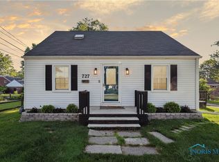 727 Mulberry St, Perrysburg, OH