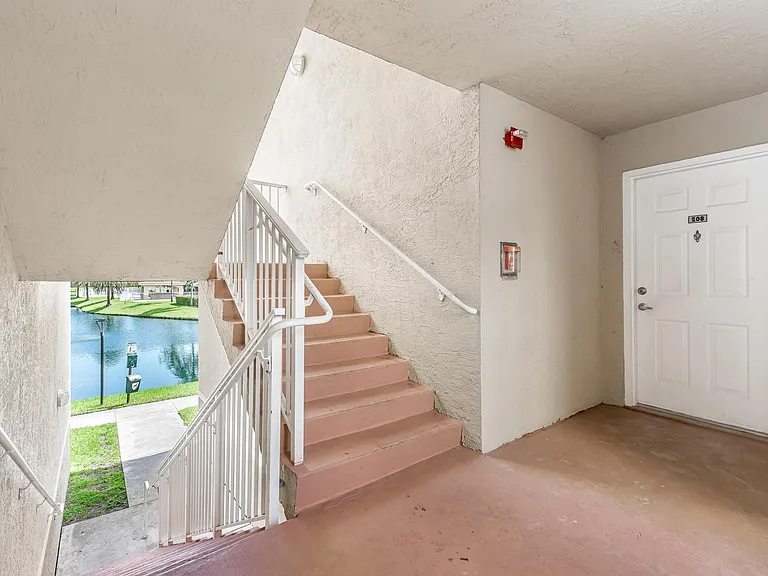 2600 S University Dr #208 — Photo 21