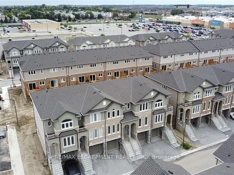 18 Aqua Ln — Photo 22