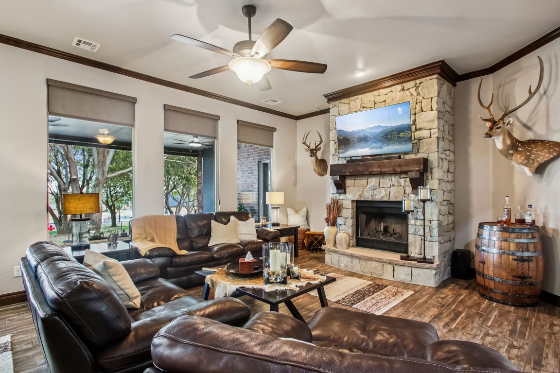 next background image