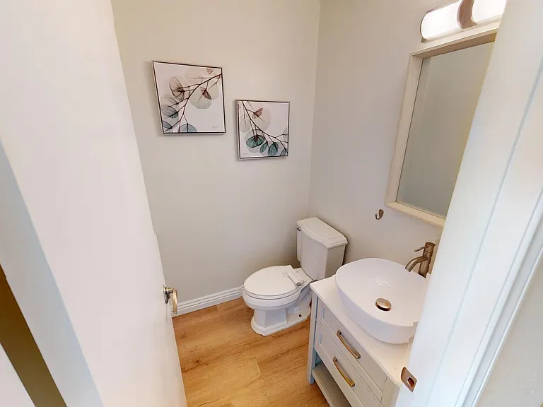 588 Rio Grande Cir — Photo 6