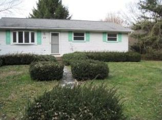 573 County Road 627, Bloomsbury, NJ 08804