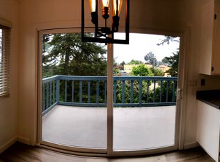 385 Sea Ridge Rd APT D, Aptos, CA 95003