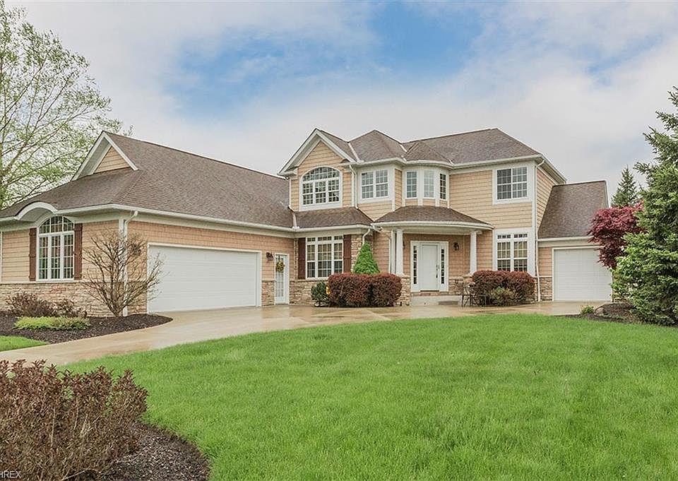 1st image of 36820 Wexford Dr