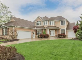 36820 Wexford Dr, Solon, OH 44139