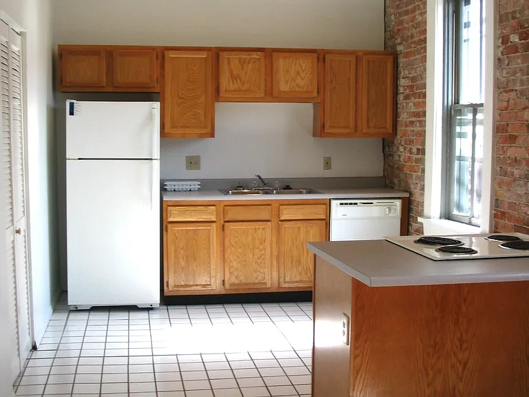 Day Companies Short North — Photo 17