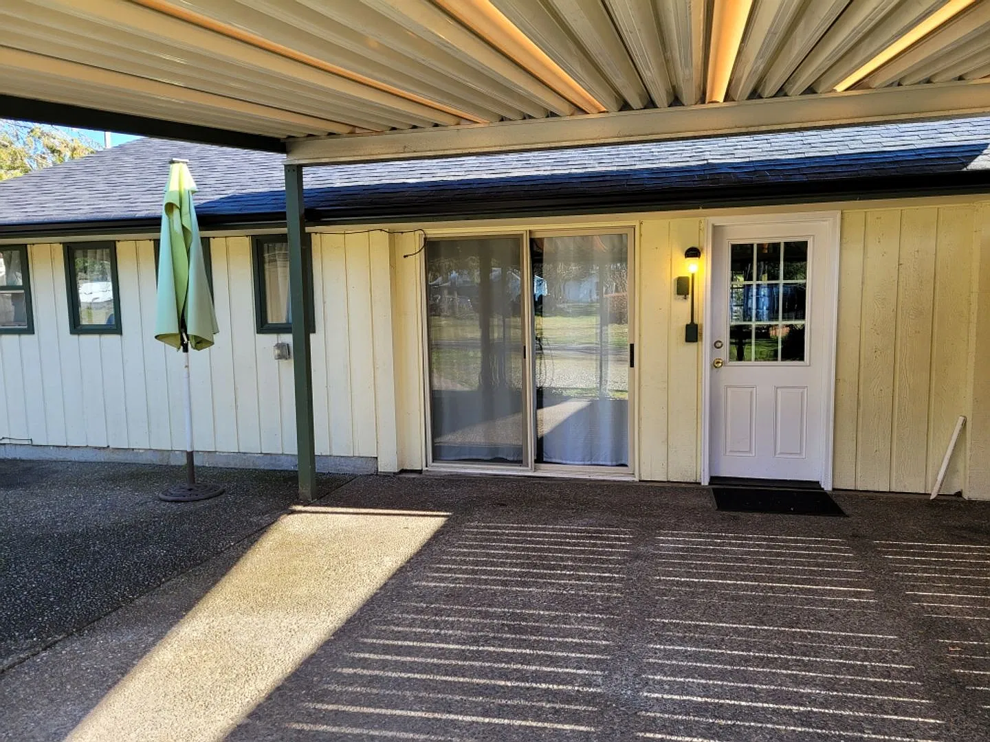 1 bedroom on Shelton Springs Road — Photo 3