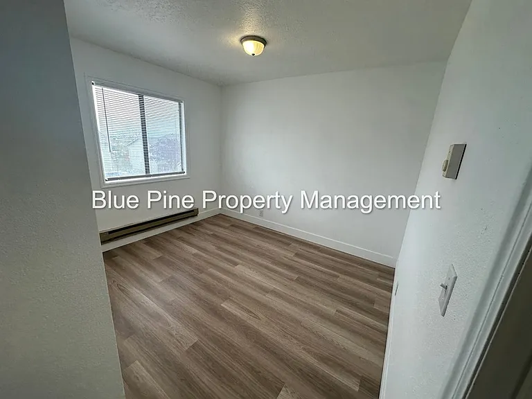 1222 Holman Ave — Photo 8