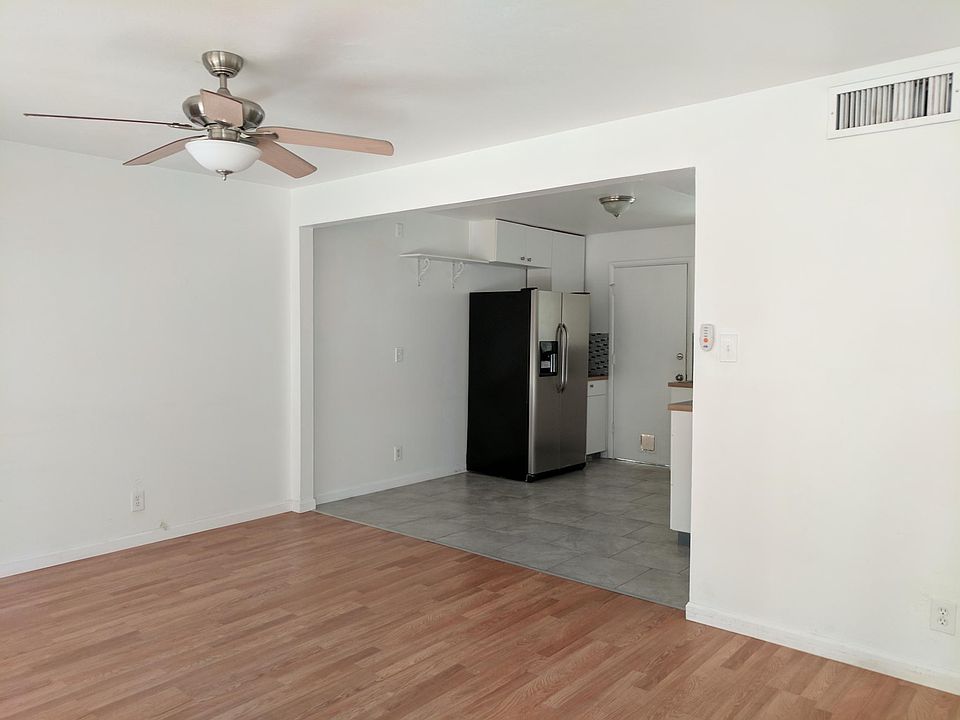 1st image of 3602 E Glenrosa Ave APT 4