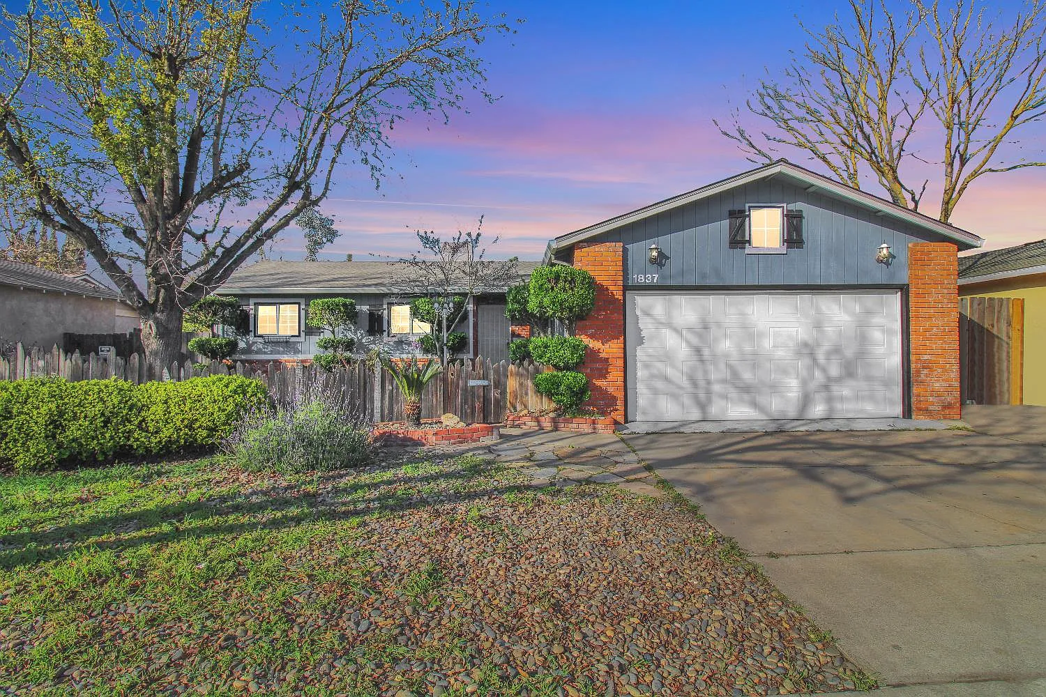 1837 Celeste Dr photo 1