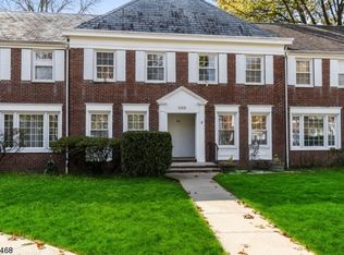 34B Meadowbrook Pl, Maplewood, NJ 07040