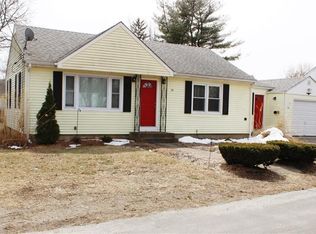 34 Elm St, Johnston, RI 02919