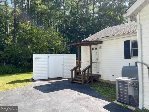 260 Vista Ln, Lusby, MD 20657
