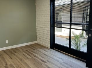 3230 N 66th Pl APT 8, Scottsdale, AZ 85251