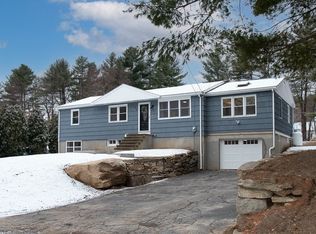 2029 Quaker St, Northbridge, MA 01534