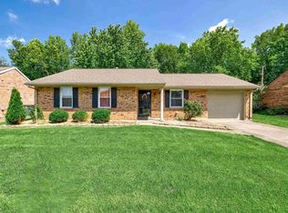 3813 Raintree Dr, Owensboro, KY 42301
