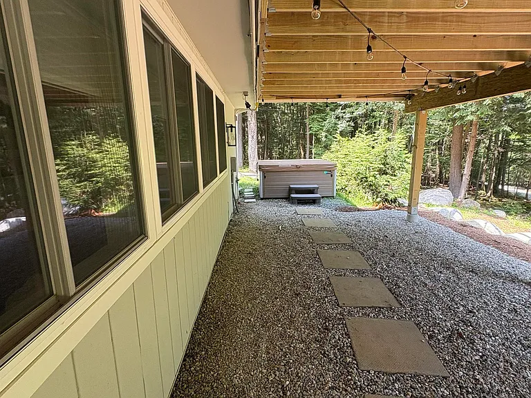 121 Upper Bay Rd — Photo 6
