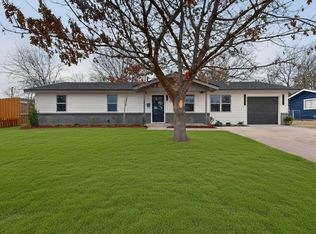 420 Hillcrest St, Mansfield, TX 76063