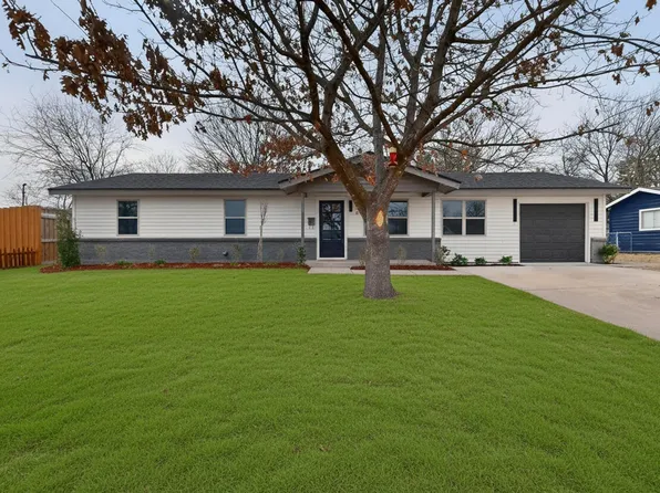420 Hillcrest St, Mansfield, TX 76063