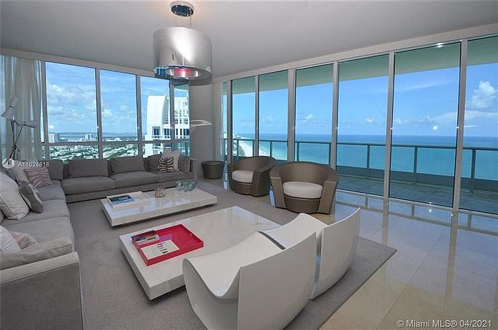 1st image of 100 S Pointe Dr APT 3606