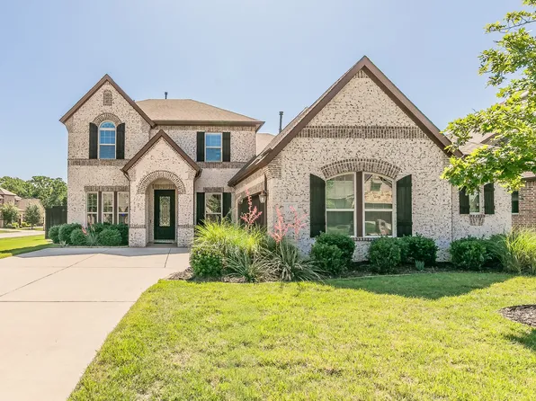 511 Hidden Meadow Dr, Keller, TX 76248