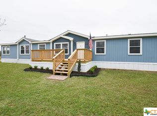 1437 Oliver Rd, Victoria, TX 77904