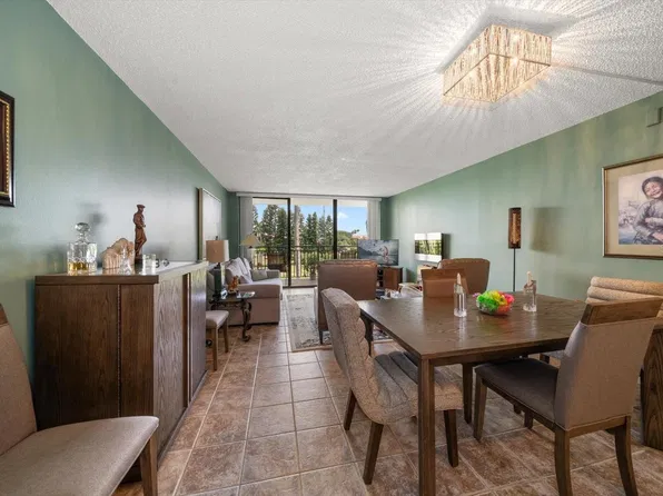5700 Escondida Blvd S APT 306, Saint Petersburg, FL 33715