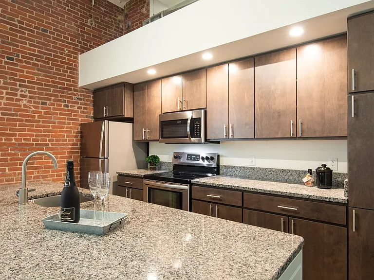 Port City Apartments — Photo 26