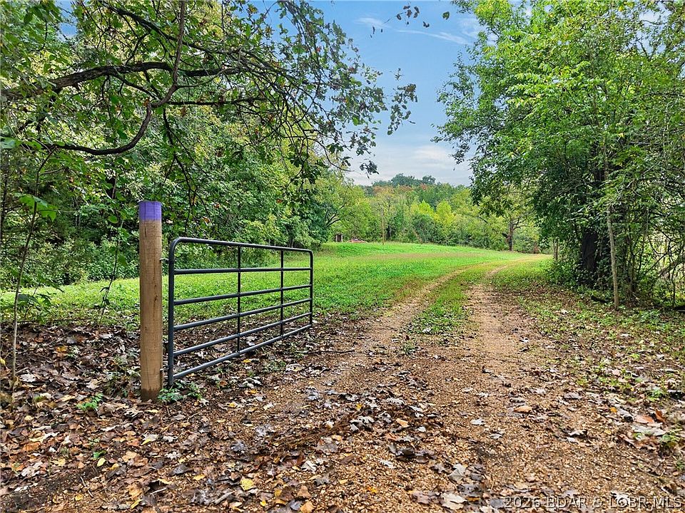 1st image of Witt Rd