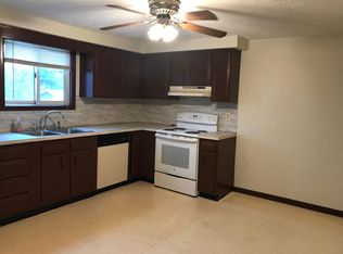 3252 Hewitt Ave NW, Massillon, OH 44646