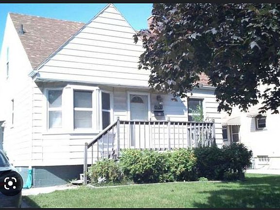 3rd image of 17245 Palmer St