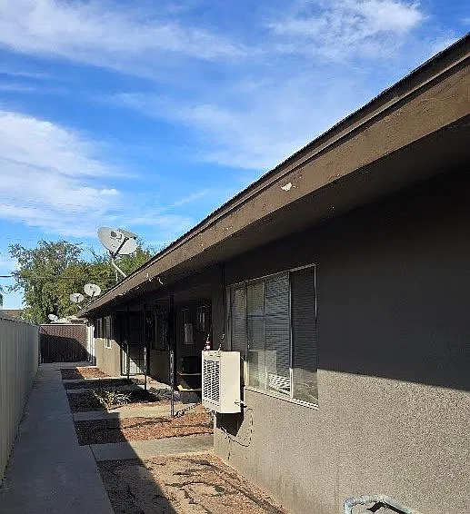 2 bed, 575 sqft, $1,350 — Photo 1