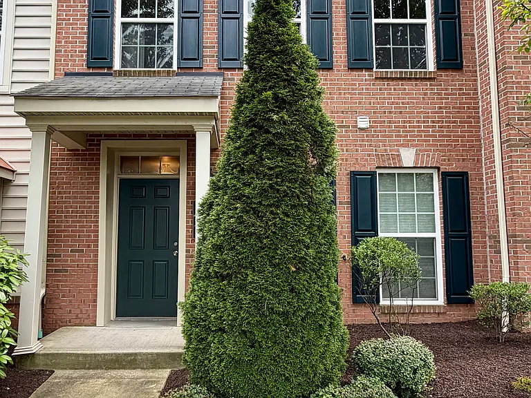 349 Wealdstone Rd — Photo 1