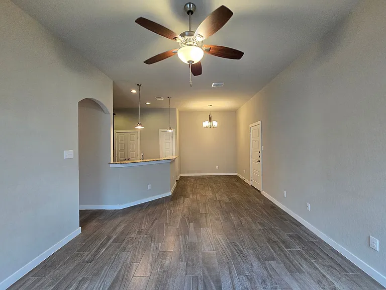 526 Creekside Frst — Photo 6