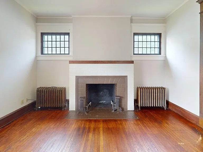 1427 Shorb Ave NW — Photo 7