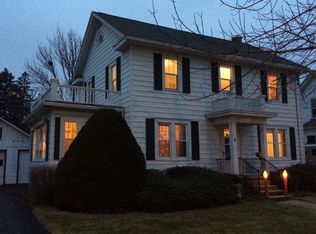 302 Lincoln Ave, Reeseville, WI 53579