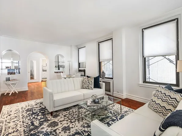 470 Park Ave APT 10D, New York, NY 10022