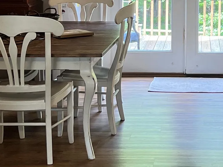 Dining area that opens to back deck area.