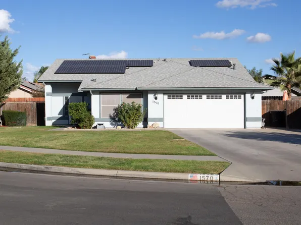 1570 Pine Drive, Lemoore, CA 93245