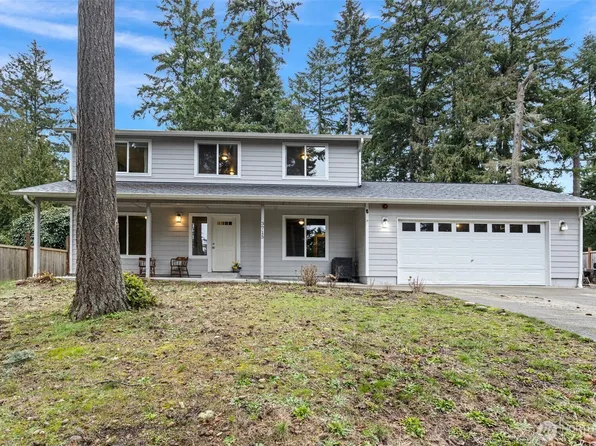 3715 W Tapps Drive E, Lake Tapps, WA 98391