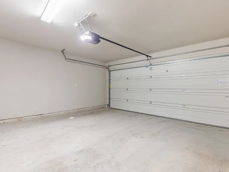 6418 Willow Point Blvd — Photo 26